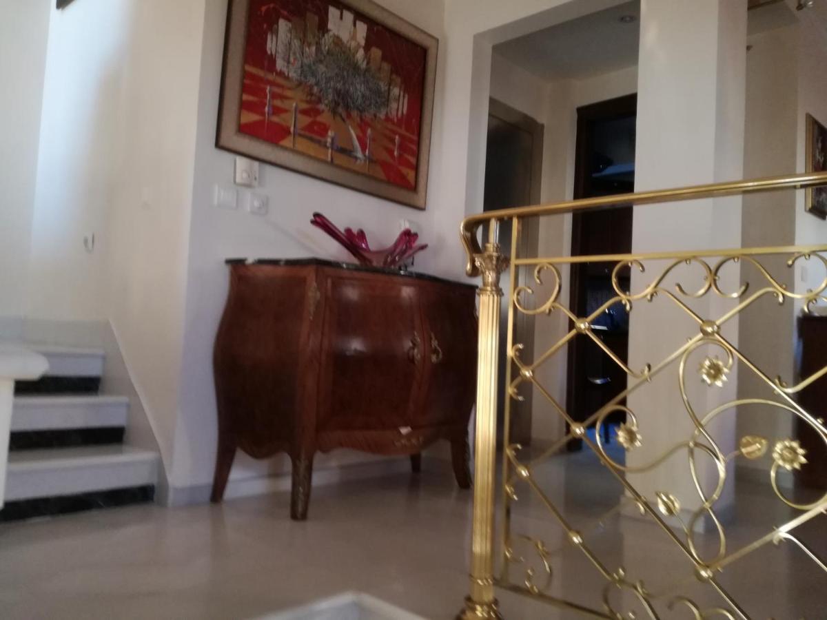 Willa πολυτελής με θέα τον θερμαϊκό
